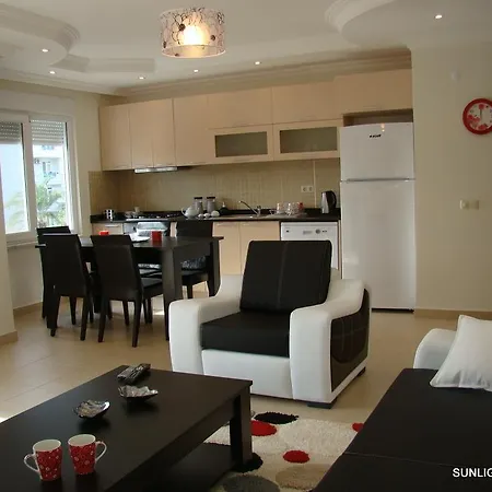 Apartment Banana A *